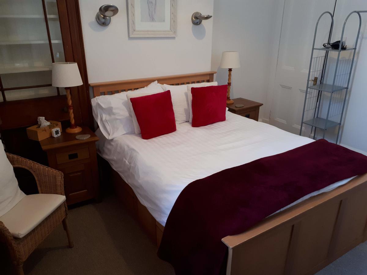 エディンバラ カナデール ゲスト ハウス Bed & Breakfast エクステリア 写真