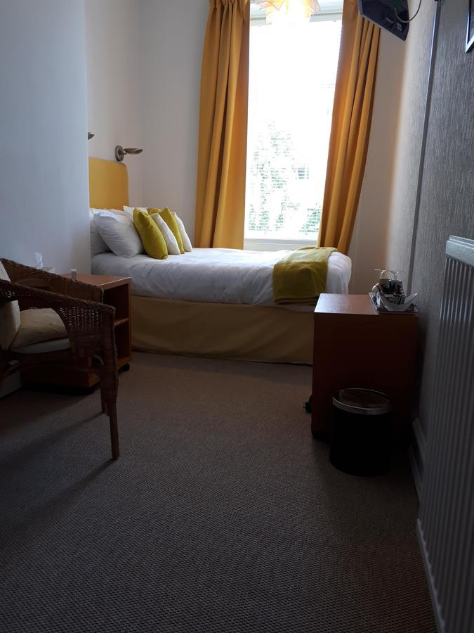 エディンバラ カナデール ゲスト ハウス Bed & Breakfast エクステリア 写真