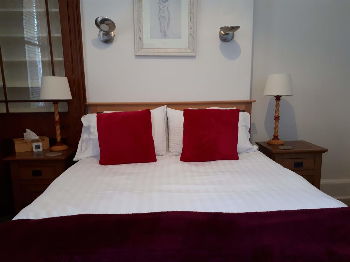 エディンバラ カナデール ゲスト ハウス Bed & Breakfast エクステリア 写真
